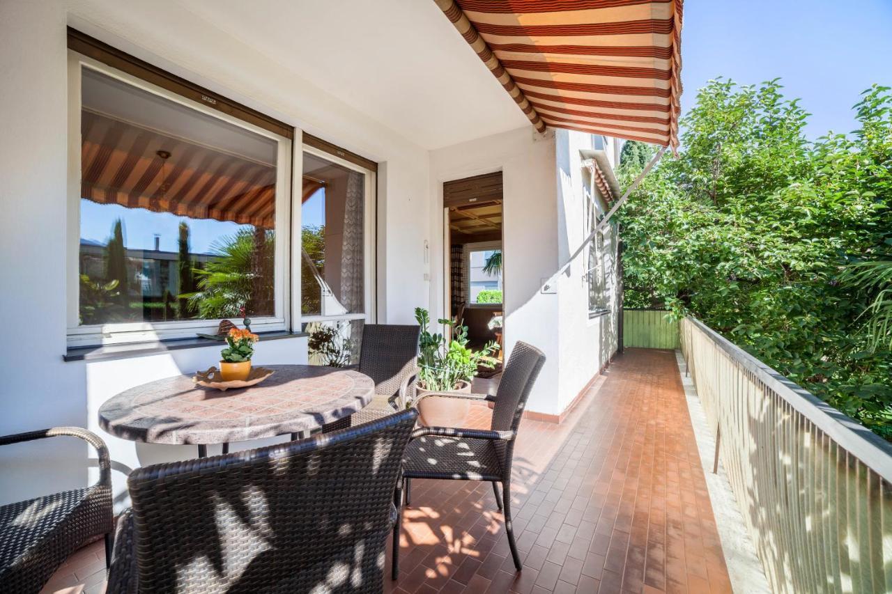 Villa Coris Ferienwohnung Palma Мерано Экстерьер фото